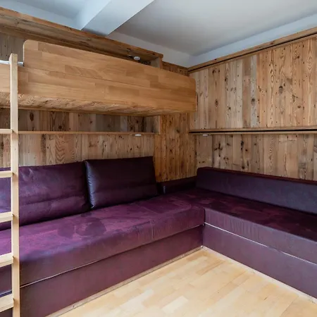 Apartahotel Garni Madrisa