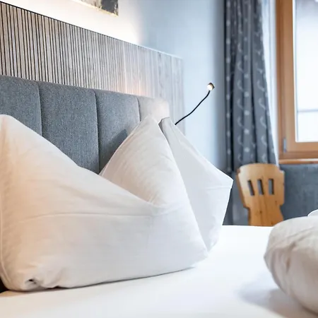 Apartahotel Garni Madrisa