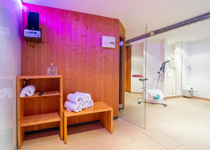 Garni Madrisa Aparthotel 3*