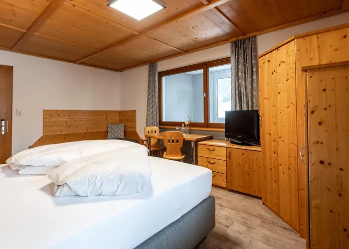 Garni Madrisa Aparthotel Brand (Vorarlberg)